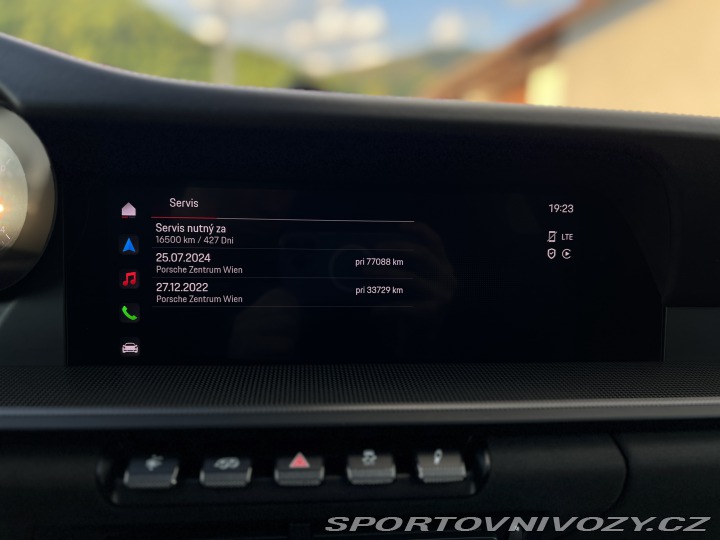 Porsche 911 Carrera 4 GTS/LIFT/CHRONO 2022
