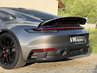 Porsche 911 Carrera 4 GTS/LIFT/CHRONO 2022