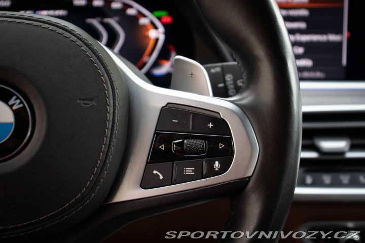 BMW X5 xDriveM50i A/T 2021