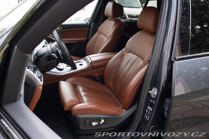 BMW X5 xDriveM50i A/T 2021