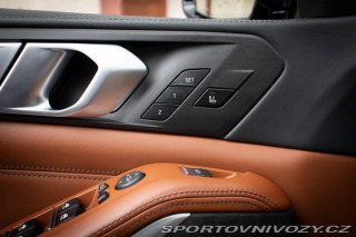BMW X5 xDriveM50i A/T 2021