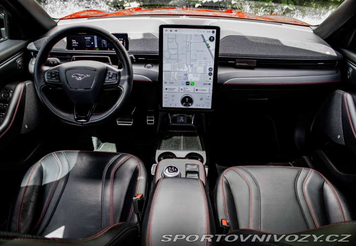 Ford Mustang Mach-E 273kw 2021