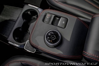 Ford Mustang Mach-E  273kw 2021
