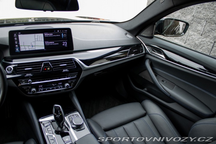 BMW 5 Touring  530d mHEV xDrive 2023