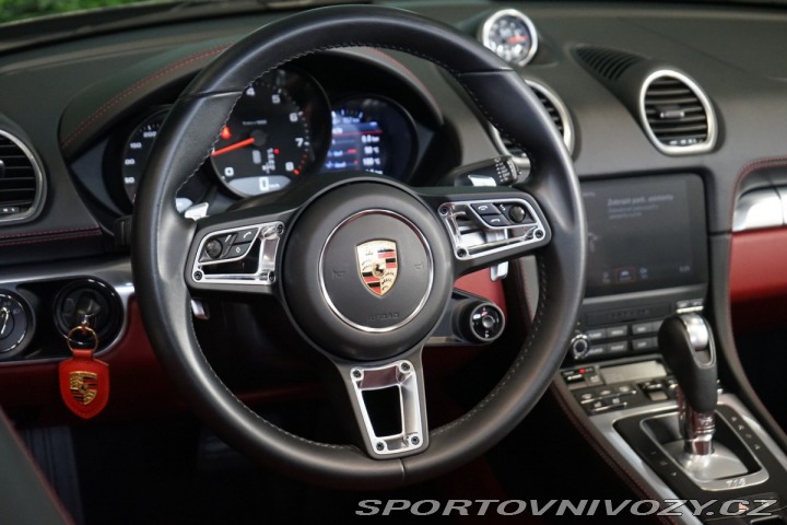 Porsche 718 BOXSTER*CHRONO*KAMERA*PDK 2024