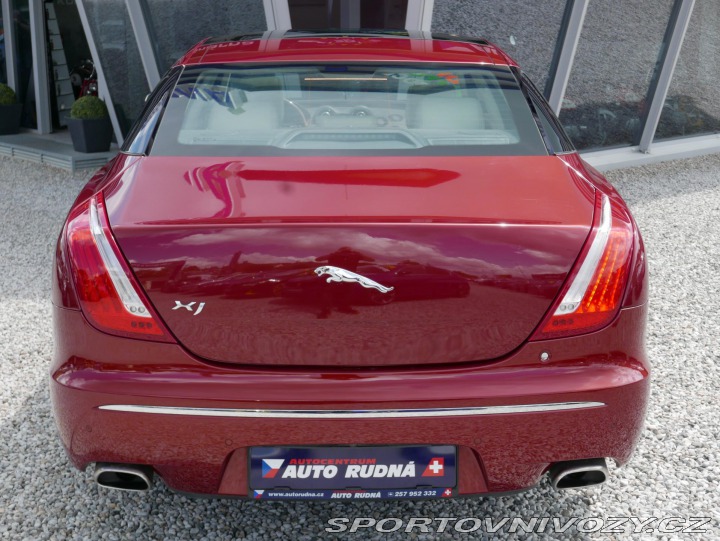 Jaguar XJ 3,0 V6 Diesel Panorama Au 2010