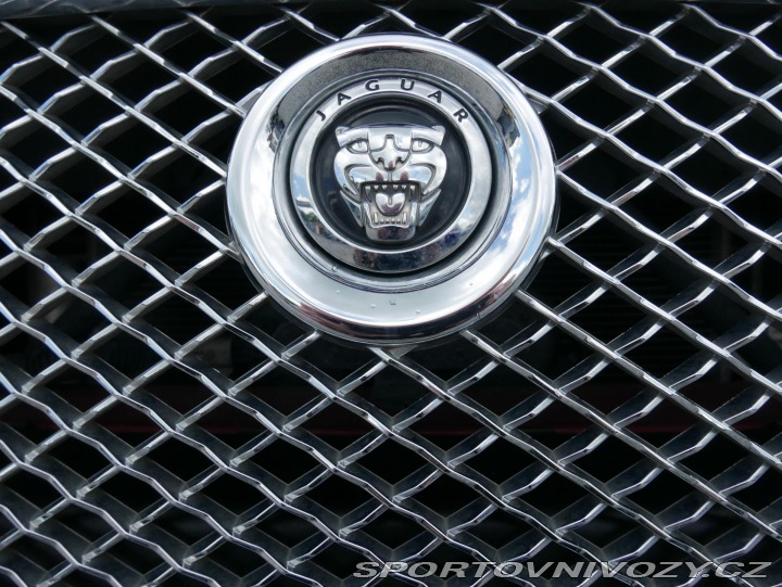 Jaguar XJ 3,0 V6 Diesel Panorama Au 2010