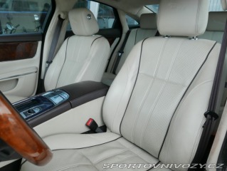 Jaguar XJ 3,0 V6 Diesel Panorama Au 2010