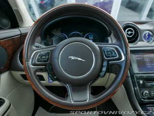 Jaguar XJ 3,0 V6 Diesel Panorama Au 2010