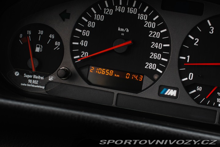 BMW M3 E36 Mugello Rot*DE původ 1993