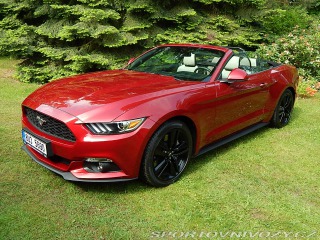 Ford Mustang PŮVOD ČR-17 000KM-DPH