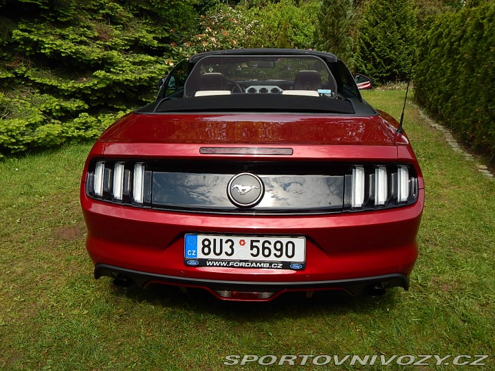 Ford Mustang PŮVOD ČR-17 000KM-DPH 2016