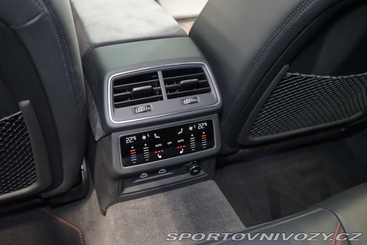 Audi RS6 PERFORMANCE*B&O*ZÁRUK 2023