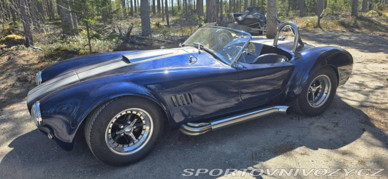 Ostatní značky Ostatní modely AC Cobra Roadster