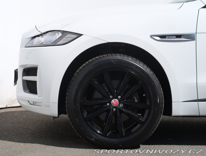 Jaguar F-Pace Prestige 30d AWD 2016
