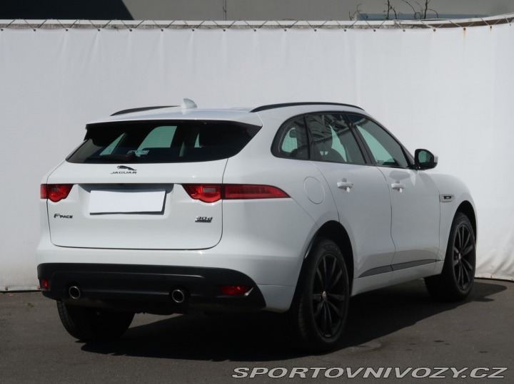 Jaguar F-Pace Prestige 30d AWD 2016