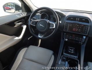 Jaguar F-Pace Prestige 30d AWD 2016