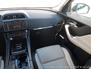 Jaguar F-Pace Prestige 30d AWD 2016