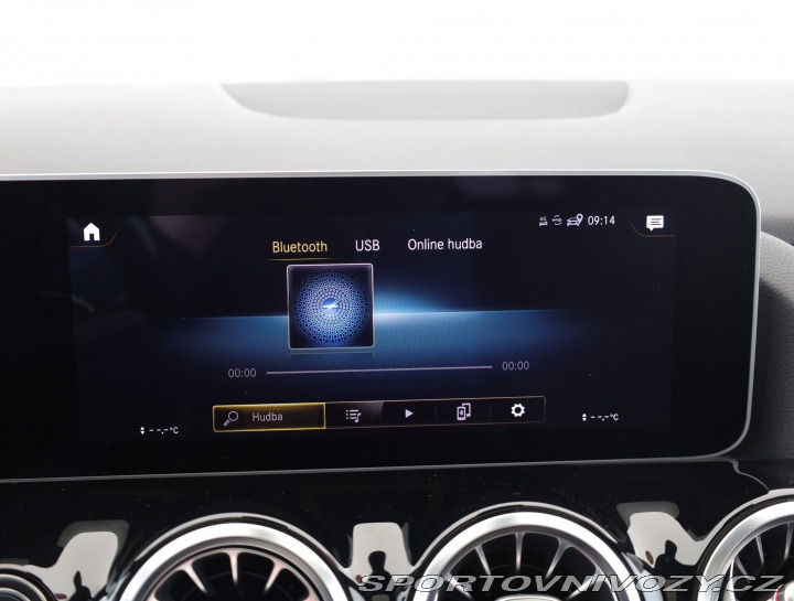 Mercedes-Benz Ostatní modely GLA AMG Line GLA 35 AMG 4MATI 2021
