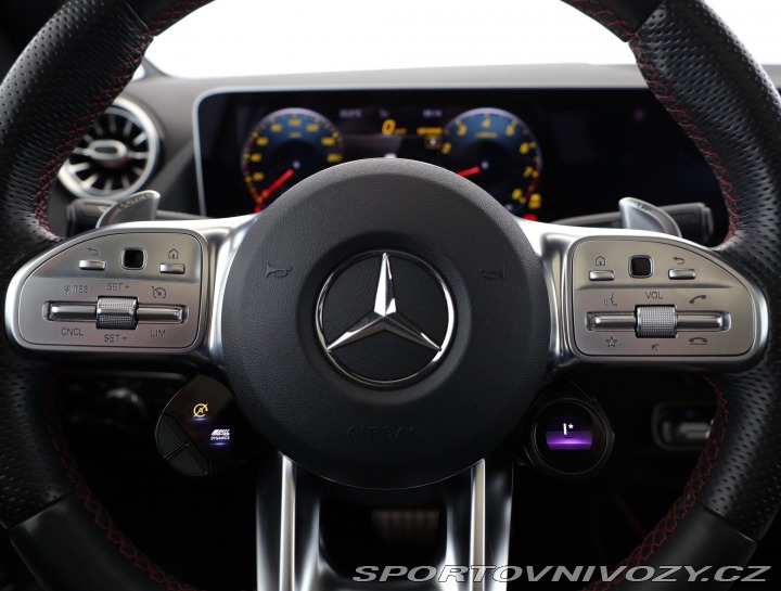 Mercedes-Benz Ostatní modely GLA AMG Line GLA 35 AMG 4MATI 2021