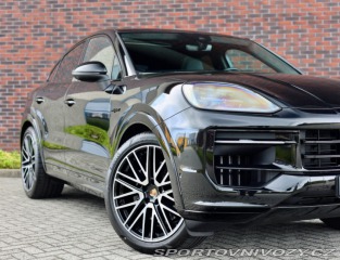 Porsche Cayenne Coupe E-Hybrid *Panoráma 2025