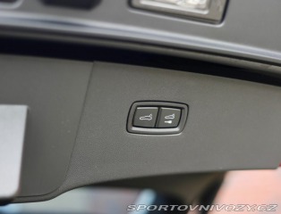 Porsche Cayenne Coupe E-Hybrid *Panoráma 2025