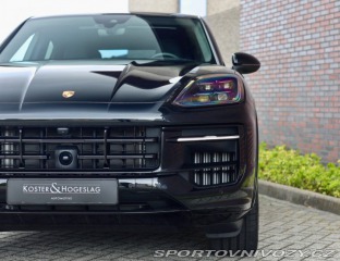 Porsche Cayenne Coupe E-Hybrid *Panoráma 2025