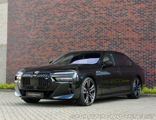 BMW 7 M760e xDrive *SkyLounge* 2023