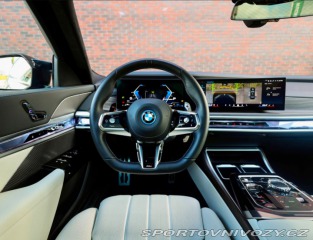 BMW 7 M760e xDrive *SkyLounge* 2023