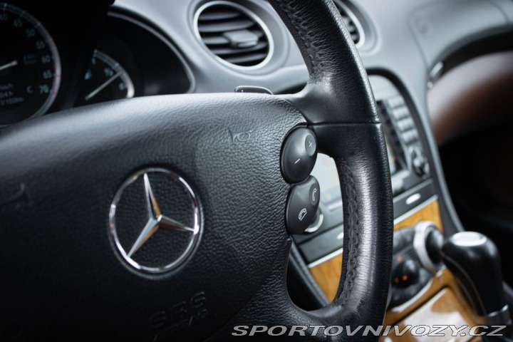Mercedes-Benz SL 500 V8 AMG /AJ NA SPLÁTK 2006