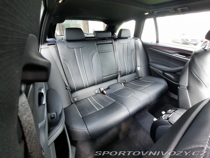 BMW 5 530d xDrive M Sport Touri 2021