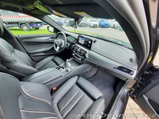 BMW 5 530d xDrive M Sport Touri 2021