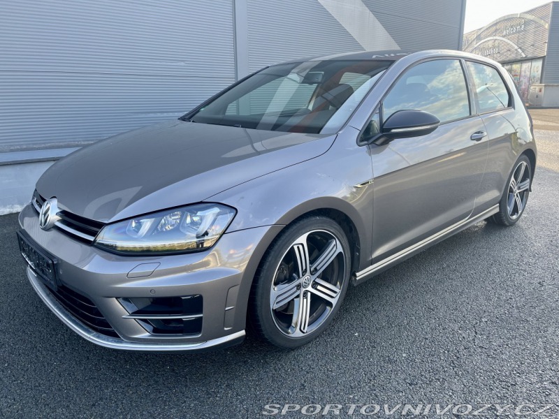 Volkswagen Golf R 221kW DSG 4Motion