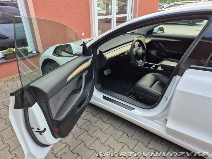 Tesla Model 3 DUAL MOTOR PERFORMANCE 2022