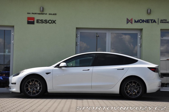 Tesla Model 3 LONG RANGE DUAL MOTOR TAŽ 2021