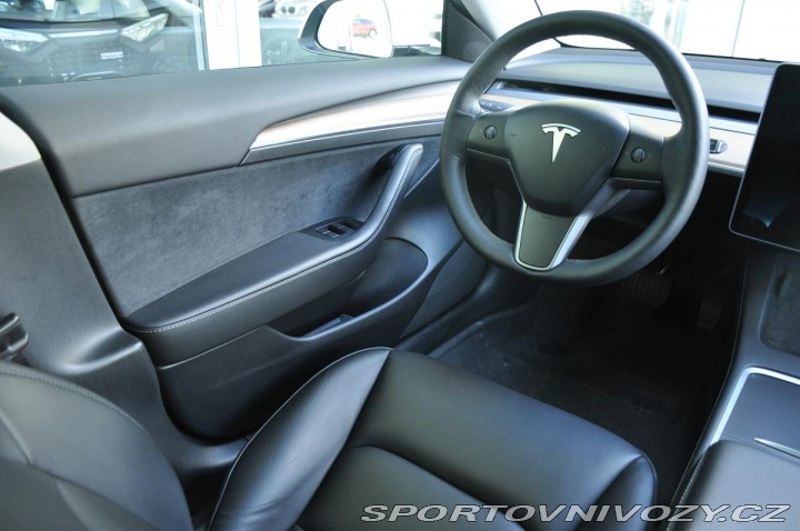 Tesla Model 3 LONG RANGE DUAL MOTOR TAŽ 2021