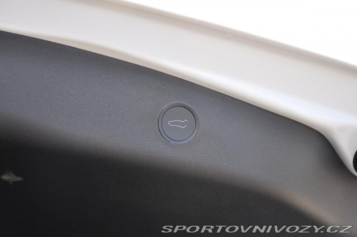 Tesla Model 3 LONG RANGE DUAL MOTOR TAŽ 2021
