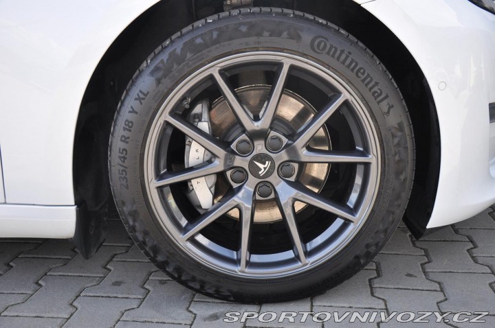 Tesla Model 3 LONG RANGE DUAL MOTOR TAŽ 2021