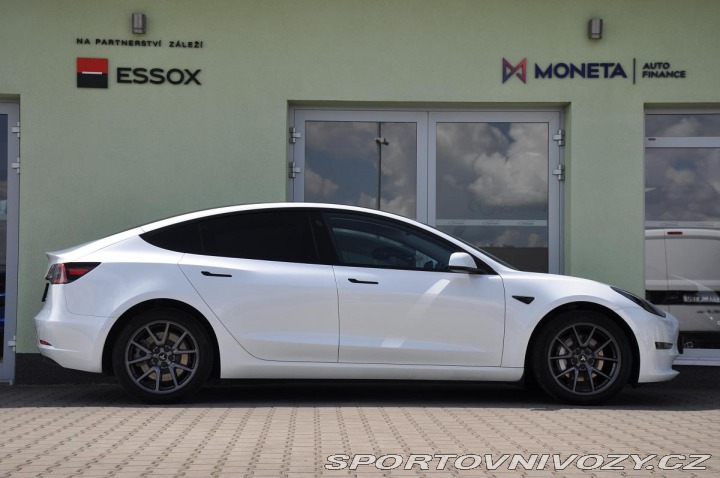 Tesla Model 3 LONG RANGE DUAL MOTOR TAŽ 2021