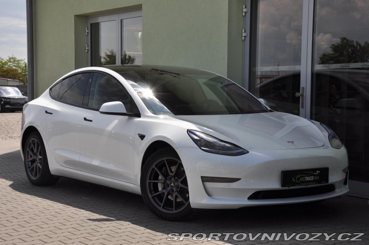 Tesla Model 3 LONG RANGE DUAL MOTOR TAŽ 2021