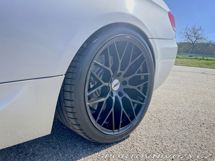 BMW 3 E92 335i M-paket 2007