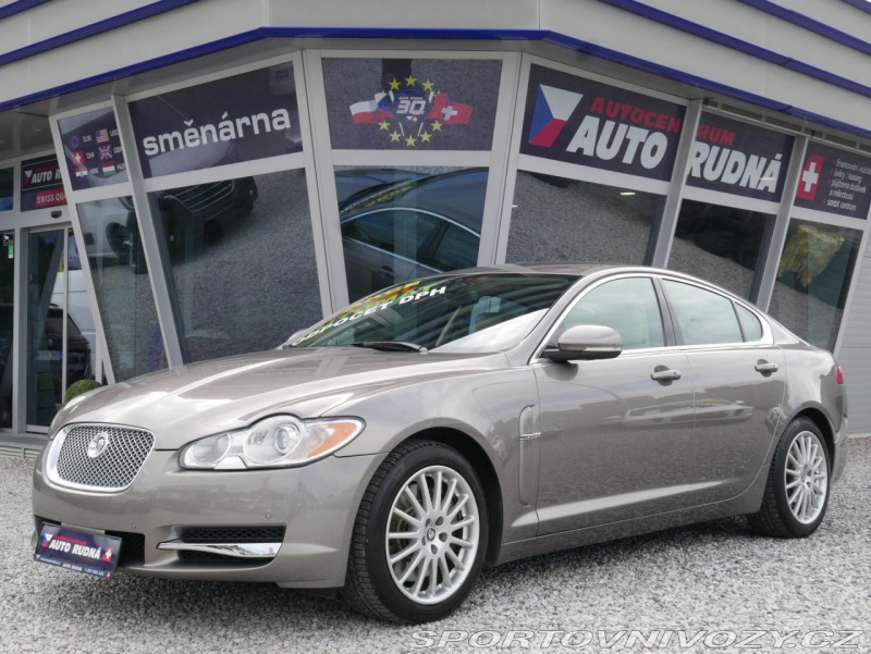 Jaguar XF 3,0D Premium Luxury REZER