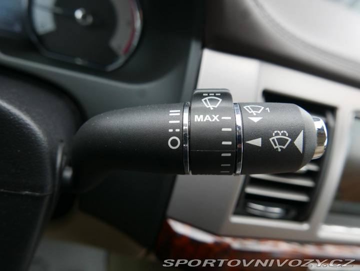 Jaguar XF 3,0D Premium Luxury REZER 2010
