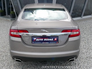 Jaguar XF 3,0D Premium Luxury REZER 2010