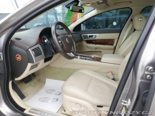Jaguar XF 3,0D Premium Luxury REZER 2010