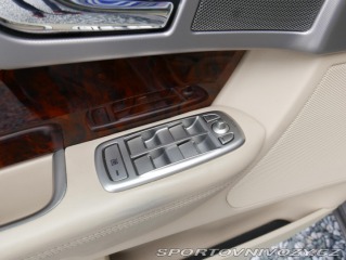 Jaguar XF 3,0D Premium Luxury REZER 2010