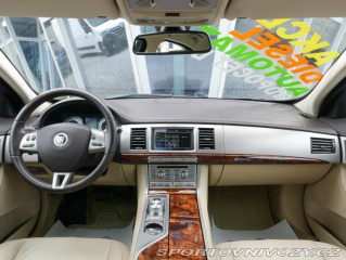 Jaguar XF 3,0D Premium Luxury REZER 2010
