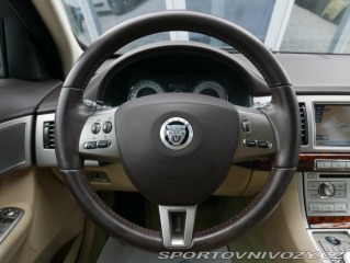 Jaguar XF 3,0D Premium Luxury REZER 2010