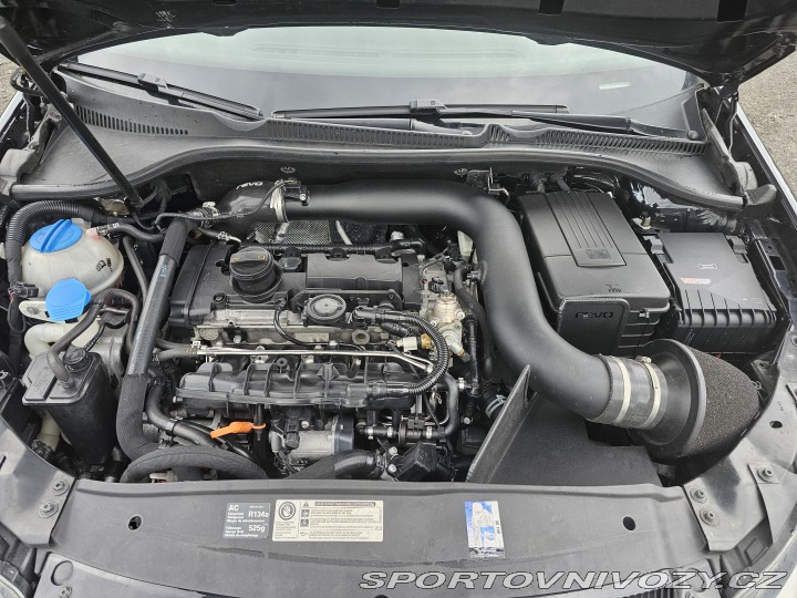 Volkswagen Golf R 2010