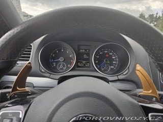 Volkswagen Golf R 2010